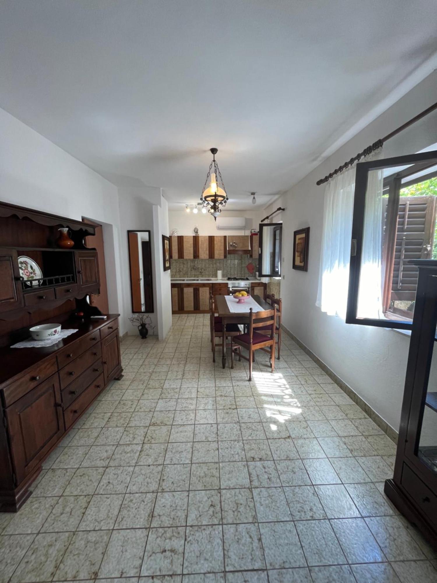 Apartman Mladenka Supetar Exterior photo